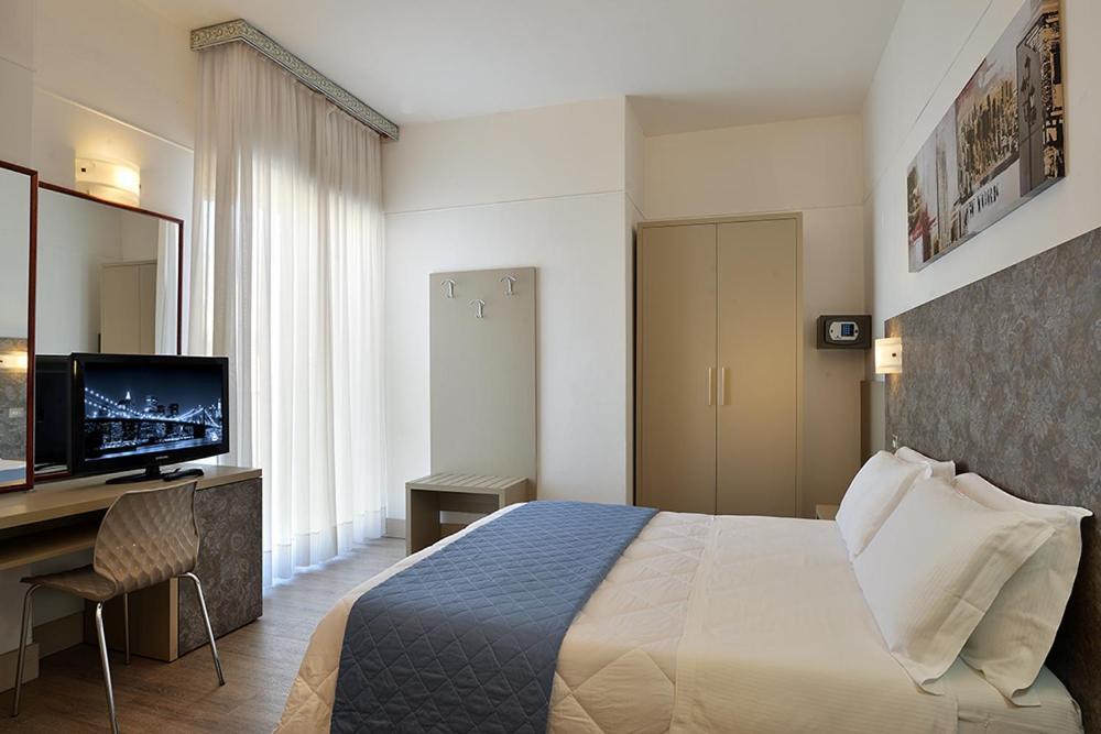 Hotel Tiberius Rimini Luaran gambar
